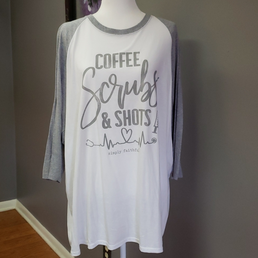 🎉HP🎉NWOT! Simply Southern nurse top, size xxl